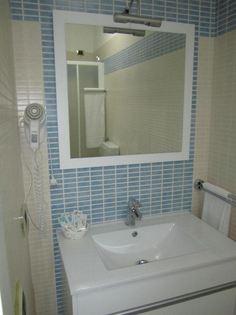 Palazzo Reginella Aparthotel Бовалино Марина Екстериор снимка