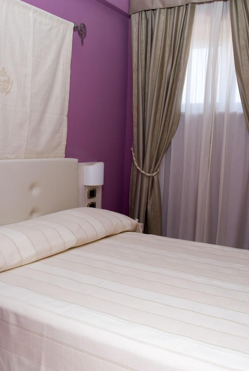 Palazzo Reginella Aparthotel Бовалино Марина Екстериор снимка