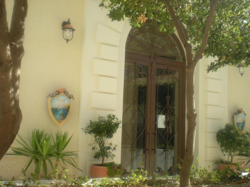 Palazzo Reginella Aparthotel Бовалино Марина Екстериор снимка
